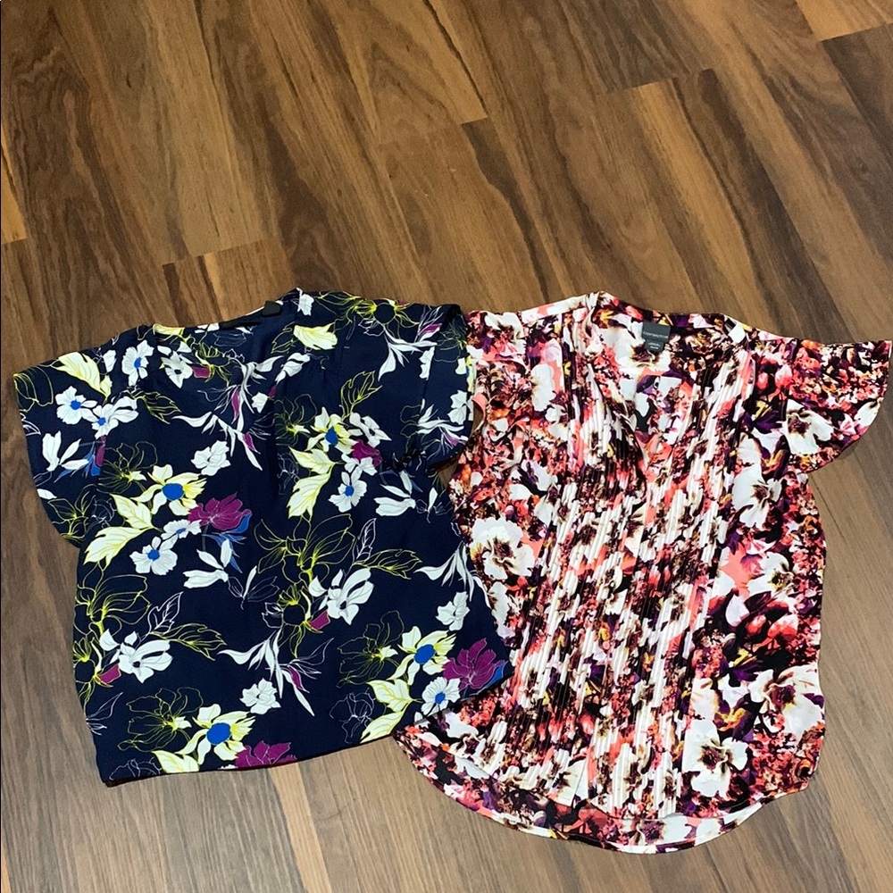 Set of 2 blouses- Navy and White Floral Blouse